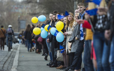 Студенческий флешмоб в Киеве в преддверии референдума в Нидерландах. 5 апреля 2016 года


