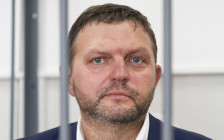 Губернатор Кировской области Никита Белых ​в Басманном суде, 25 июня 2016 года


