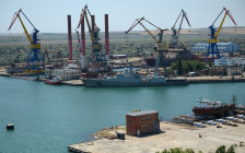 Судостроительный завод «Залив» в Керчи