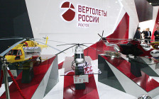 На стенде холдинга «Вертолеты России» на Девятой международной выставке вертолетной индустрии HeliRussia 2016 в МВЦ «Крокус Экспо»
