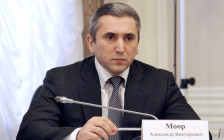 Александр Моор