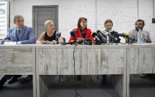 Павел Латушко, Мария Колесникова, Ольга Ковалькова, Максим Знак, Сергей Дылевский (слева направо)