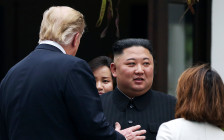 Дональд Трамп и ​Ким Чен Ын (слева направо)