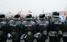 Сотрудники полиции во время митинга в Москве. Март 2016 года


