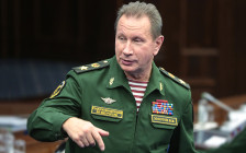 Главнокомандующий войсками национальной гвардии РФ Виктор Золотов


