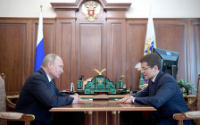 Владимир Путин и Дмитрий Артюхов