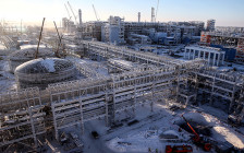 Строительство первой линии завода по производству сжиженного природного газа «Ямал СПГ» в поселке Сабетта

