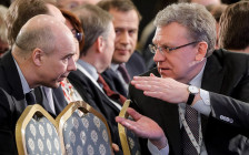 Антон Силуанов и Алексей Кудрин (слева направо)