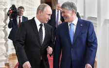 Владимир Путин и президент Киргизии Алмазбек Атамбаев
