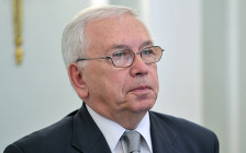 Экс-омбудсмен, один из основателей «Яблока», Владимир Лукин


