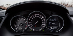 Триколор. Hyundai Sonata против Mazda6 и Ford Mondeo - Mazda Салон