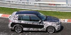Новый BMW X5 заметили на тестах . Фотослайдер 0