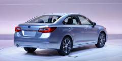 Subaru представила новый Legacy. Фотослайдер 0