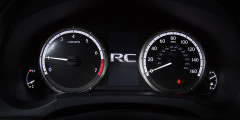 Купе Lexus RC получило новый турбомотор. Фотослайдер 1