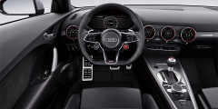 Новая Audi TT RS по динамике приблизилась к суперкару R8 . Фотослайдер 0
