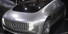 Mercedes представил концепт автономного седана. Фотослайдер 0