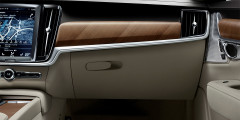 Volvo S90: «молот Тора», олени и автопилот. Фотослайдер 0