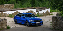 BMW 330i против Mercedes-Benz C300 - внешка BMW