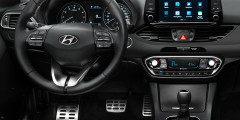 Hyundai представил в Париже новый хэтчбек i30. Фотослайдер 1