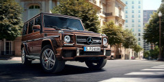 Mercedes-Benz G500 4x4

Самый дорогой вариант &mdash; Mercedes-Benz G500 4x4. Огромный внедорожник с 4,0-литровым мотором (421 л.с.) обойдется в 19&nbsp;240&nbsp;000 рублей.
