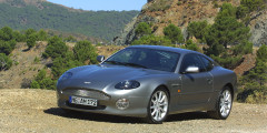 10 старых машин, которые сегодня выглядят свежо - Aston Martin DB7