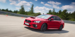 Синих кровей. Тест-драйв Subaru WRX. Фотослайдер 4