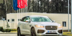 Jaguar испытает кроссоверы F-Pace в России. Фотослайдер 0