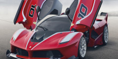 Ferrari представила самый мощный спорткар. Фотослайдер 0