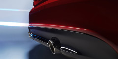 Чудо в клепках: чем удивит новый Jaguar XE. Фотослайдер 0