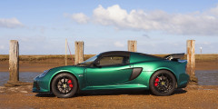 Компания Lotus представила сверхлегкую версию спорткара Exige. Фотослайдер 0