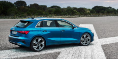 Audi показала хэтчбек Q3 четвертого поколения