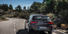 BMW представила обновленную 1-Series . Фотослайдер 0