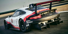Porsche представил гоночную версию 911 для Ле-Мана. Фотослайдер 0