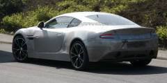 Юбилейный Aston Martin: серебристая бестия. ФОТО. Фотослайдер 0