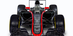 Red Bull в камуфляже: во что превратились болиды Формулы-1. Фотослайдер 3