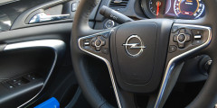 Обновленный, одаренный. Тест-драйв Opel Insignia. Фотослайдер 0