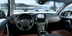 Снежный фарс. Тест-драйв Toyota Land Cruiser 200. Фотослайдер 4