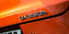 Имиджмейкеры. Lexus UX против Volvo XC40 - Lexus внешка