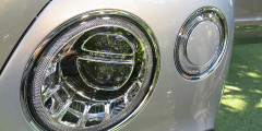 Кроссовер Bentley Bentayga получил первую спецверсию. Фотослайдер 0