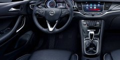 Opel представил новую Astra . Фотослайдер 0