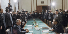 В октябре 1986 года Ким Ир Сен вновь посетил Москву и встретился с Михаилом Горбачевым. Эту встречу показали в программе «Время». Как сообщили в программе, на этот раз в советскую столицу глава КНДР прибыл на самолете. Его встречали официальные лица и студенты из КНДР.
