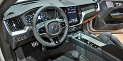 Volvo представила кроссовер XC60 нового поколения