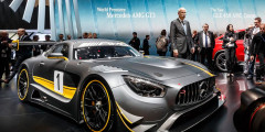 Mercedes представил преемника SLS AMG GT3. Фотослайдер 0