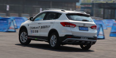 С миру по гайке. Тест-драйв DongFeng AX7 и A30. Фотослайдер 4