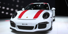 Porsche показал спорткар с 500-сильным атмосферным мотором. Фотослайдер 0