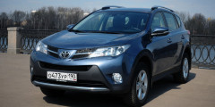 Лучшее - враг кроссовера: Honda CR-V и Toyota RAV4. Фотослайдер 0