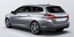 Универсал Peugeot 308 стал легче и вместительнее предшественника. Фотослайдер 0