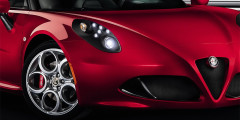 Alfa Romeo 4C: как Porsche, только дешевле. Фотослайдер 0