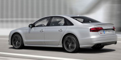 Компания Audi представила топовую версию седана A8. Фотослайдер 0