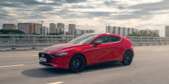 Новая Mazda3: адаптивный круиз, плавность и семь подушек